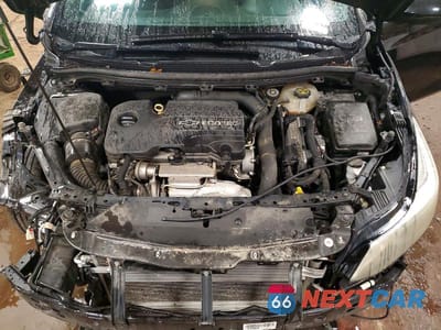 Zdjęcie 11 z 12 samochodu: 2016 CHEVROLET CRUZE LT VIN:1G1BE5SM7G7270098 - miniatura