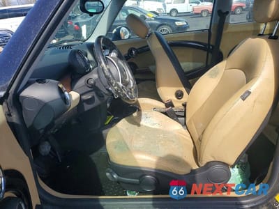 Zdjęcie 7 z 11 samochodu: 2007 MINI COOPER VIN:WMWMF33547TL77087 - miniatura