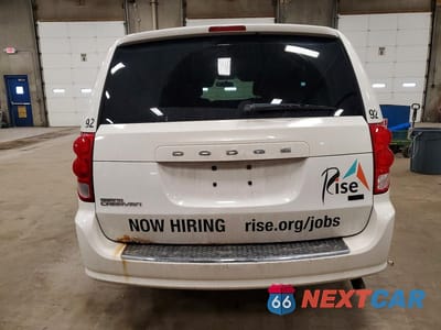 Zdjęcie 6 z 13 samochodu: 2013 DODGE GRAND CARAVAN SXT VIN:2C4RDGCGXDR576350 - miniatura