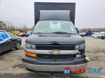 Piąte zdjęcie samochodu w środku: 2023 CHEVROLET EXPRESS G3500 VIN:1GB3GRC73P1246281 - miniatura