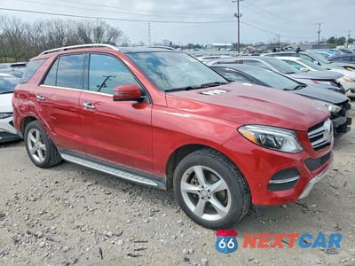 Czwarte zdjęcie samochodu z boku: 2016 MERCEDES-BENZ GLE 350 4MATIC VIN:4JGDA5HB3GA696581 - miniatura