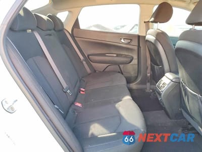 Zdjęcie 10 z 11 samochodu: 2017 KIA OPTIMA HYBRID PREMIUM VIN:KNAGT4LC3H5005482 - miniatura