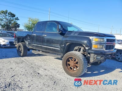 Czwarte zdjęcie samochodu z boku: 2014 CHEVROLET SILVERADO C1500 LTZ VIN:1GCRCSEC3EZ175939 - miniatura