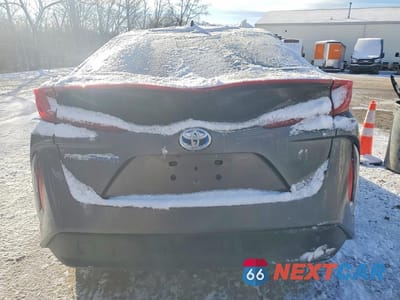 Zdjęcie 6 z 12 samochodu: 2017 TOYOTA PRIUS PRIME PREMIUM VIN:JTDKARFP9H3065096 - miniatura