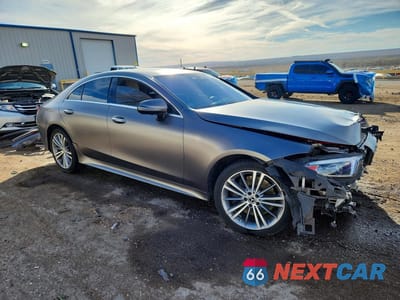 Czwarte zdjęcie samochodu z boku: 2019 MERCEDES-BENZ CLS 450 4MATIC VIN:WDD2J5KBXKA015402 - miniatura
