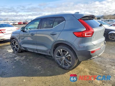 Drugie zdjęcie samochodu z przodu: 2020 VOLVO XC40 T5 INSCRIPTION VIN:YV4162UL5L2249936 - miniatura
