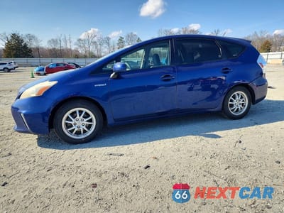 2013 TOYOTA PRIUS V THREE JTDZN3EU1D3187372 - główne zdjęcie licytacji z USA - miniatura