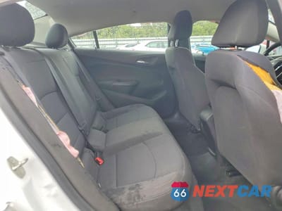 Zdjęcie 10 z 11 samochodu: 2018 CHEVROLET CRUZE LS VIN:1G1BC5SM8J7218878 - miniatura
