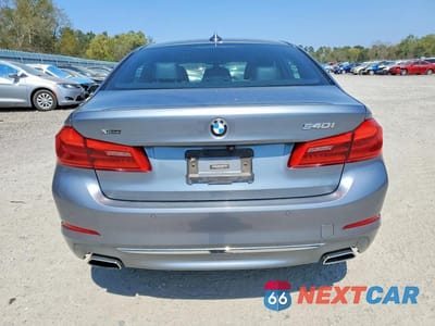 Zdjęcie 6 z 12 samochodu: 2020 BMW 540 XI VIN:WBAJS3C07LCD42575 - miniatura