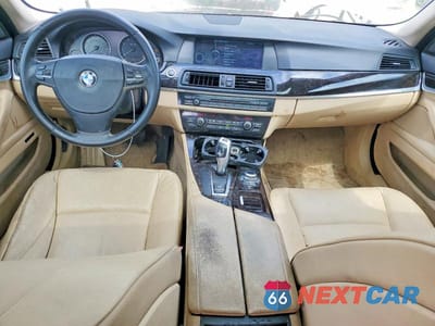 Zdjęcie 8 z 11 samochodu: 2011 BMW 5 SERIES VIN:WBAFR1C50BDS35035 - miniatura