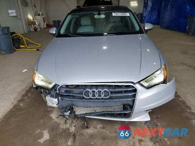 Piąte zdjęcie samochodu w środku: 2015 AUDI A3 PREMIUM PLUS VIN:WAUCJGFF2F1028655 - miniatura