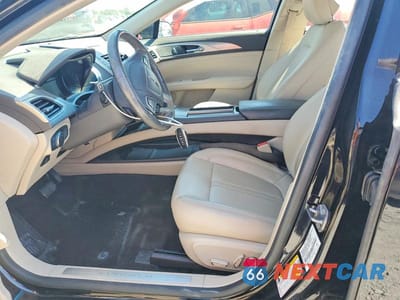 Zdjęcie 7 z 12 samochodu: 2019 LINCOLN MKZ VIN:3LN6L5A94KR629111 - miniatura