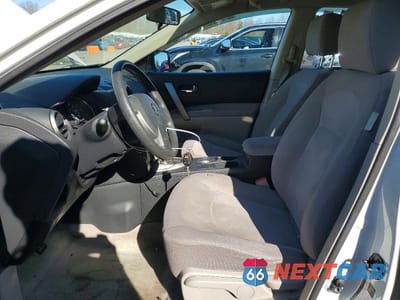 Zdjęcie 7 z 13 samochodu: 2012 NISSAN ROGUE S VIN:JN8AS5MV5CW368682 - miniatura