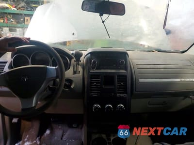 Zdjęcie 8 z 14 samochodu: 2010 DODGE GRAND CARAVAN SE VIN:2D4RN4DE7AR416823 - miniatura