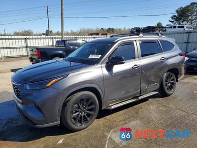 2023 TOYOTA HIGHLANDER XLE 5TDKDRAH8PS004858 - główne zdjęcie licytacji z USA - miniatura