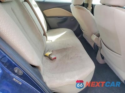Zdjęcie 10 z 12 samochodu: 2007 TOYOTA YARIS BASE VIN:JTDBT923771127974 - miniatura