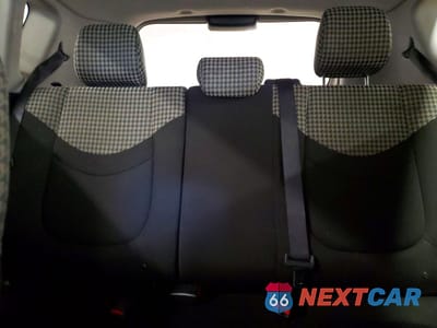 Zdjęcie 10 z 13 samochodu: 2011 KIA SOUL ! VIN:KNDJT2A2XB7343982 - miniatura