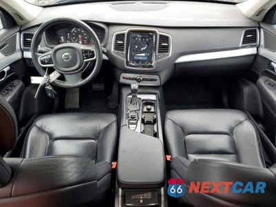Zdjęcie 8 z 12 samochodu: 2018 VOLVO XC90 T5 VIN:YV4102PK9J1343728 - miniatura
