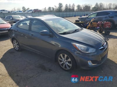 Czwarte zdjęcie samochodu z boku: 2012 HYUNDAI ACCENT GLS VIN:KMHCU4AEXCU167364 - miniatura