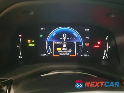 Zdjęcie 9 z 12 samochodu: 2026 TOYOTA CAMRY SE VIN:4T1DBADKXTU542969 - miniatura