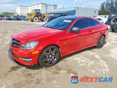 2014 MERCEDES-BENZ C 250 WDDGJ4HB9EG265805 - główne zdjęcie licytacji z USA - miniatura