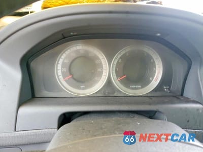 Zdjęcie 9 z 12 samochodu: 2013 VOLVO XC60 T6 VIN:YV4902DZ9D2461040 - miniatura