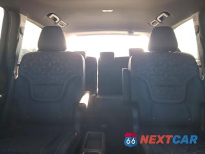 Zdjęcie 10 z 13 samochodu: 2025 NISSAN ARMADA PLATINUM VIN:JN8AY3EBXS9100652 - miniatura