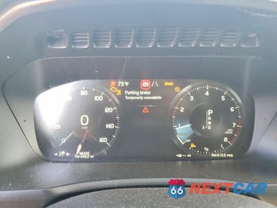 Zdjęcie 9 z 12 samochodu: 2016 VOLVO XC90 T6 VIN:YV4A22PK9G1044419 - miniatura