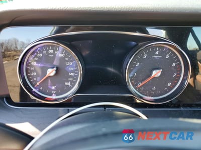 Zdjęcie 9 z 12 samochodu: 2017 MERCEDES-BENZ E 300 4MATIC VIN:WDDZF4KB7HA137167 - miniatura