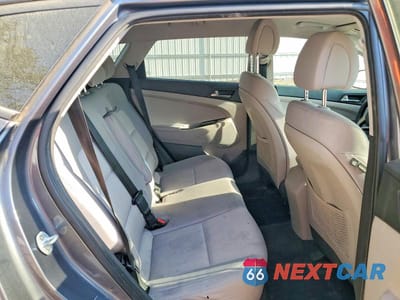 Zdjęcie 11 z 13 samochodu: 2018 HYUNDAI TUCSON SE VIN:KM8J2CA45JU807895 - miniatura