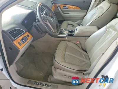 Zdjęcie 7 z 13 samochodu: 2013 LINCOLN MKX VIN:2LMDJ6JK8DBL46240 - miniatura