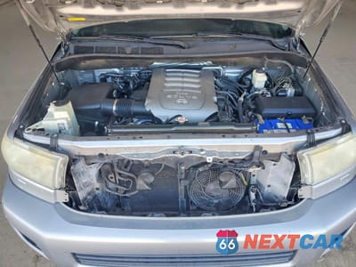 Zdjęcie 12 z 14 samochodu: 2010 TOYOTA SEQUOIA LIMITED VIN:5TDJW5G11AS038236 - miniatura