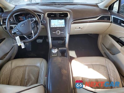 Zdjęcie 8 z 12 samochodu: 2017 FORD FUSION TITANIUM VIN:3FA6P0D96HR219691 - miniatura