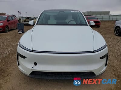 Piąte zdjęcie samochodu w środku: 2026 TESLA MODEL Y VIN:7SAYGDEE5TF339100 - miniatura