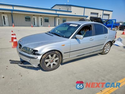 2004 BMW 325 I WBAET37434NJ42677 - główne zdjęcie licytacji z USA - miniatura