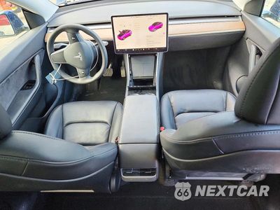 Zdjęcie 8 z 13 samochodu: 2021 TESLA MODEL Y VIN:5YJYGDEE4MF074913 - miniatura