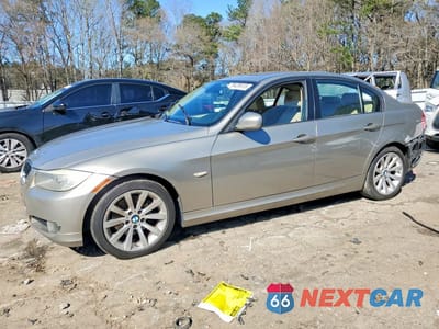 2011 BMW 328 I WBAPH7G50BNM59792 - główne zdjęcie licytacji z USA - miniatura
