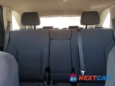 Zdjęcie 10 z 12 samochodu: 2019 KIA SORENTO LX VIN:5XYPG4A39KG549199 - miniatura