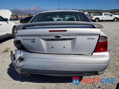 Zdjęcie 6 z 12 samochodu: 2005 FORD FOCUS ZX4 ST VIN:1FAHP38Z05W234765 - miniatura