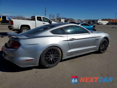 Trzecie zdjęcie samochodu z tyłu: 2022 FORD MUSTANG GT VIN:1FA6P8CF0N5125973 - miniatura