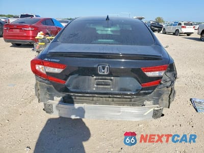Zdjęcie 6 z 12 samochodu: 2018 HONDA ACCORD SPORT VIN:1HGCV1F34JA014079 - miniatura