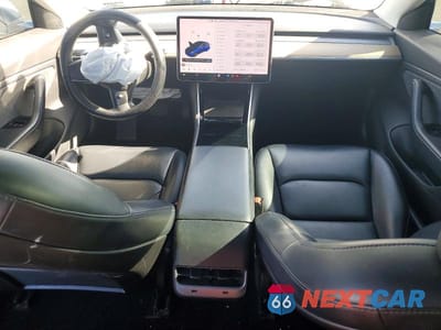 Zdjęcie 8 z 12 samochodu: 2019 TESLA MODEL 3 VIN:5YJ3E1EA8KF484901 - miniatura