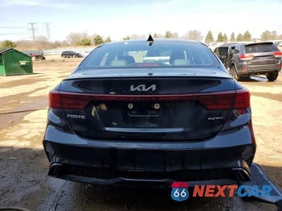 Zdjęcie 6 z 12 samochodu: 2023 KIA FORTE GT-LINE VIN:3KPF54AD9PE568110 - miniatura