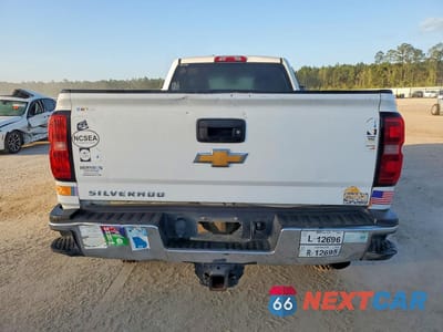 Zdjęcie 6 z 12 samochodu: 2019 CHEVROLET SILVERADO C2500 HEAVY DUTY VIN:1GC1CREG7KF107200 - miniatura
