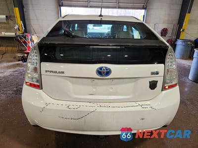 Zdjęcie 6 z 12 samochodu: 2010 TOYOTA PRIUS III VIN:JTDKN3DUXA0125582 - miniatura