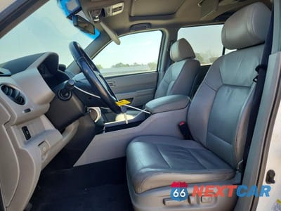 Zdjęcie 7 z 13 samochodu: 2010 HONDA PILOT EXL VIN:5FNYF3H67AB012533 - miniatura