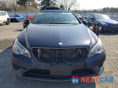 Piąte zdjęcie samochodu w środku: 2015 MERCEDES-BENZ E 400 VIN:WDDKK6FF7FF302916 - miniatura