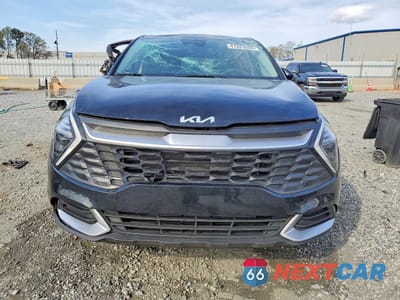 Piąte zdjęcie samochodu w środku: 2025 KIA SPORTAGE LX VIN:KNDPU3DF2S7386885 - miniatura