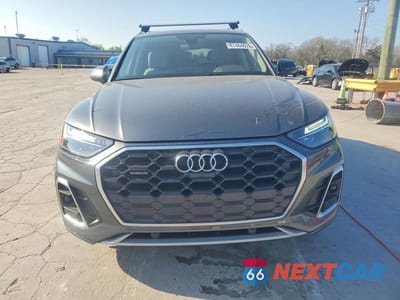 Piąte zdjęcie samochodu w środku: 2022 AUDI Q5 PREMIUM PLUS 45 VIN:WA1EAAFY5N2099815 - miniatura