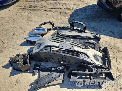 Zdjęcie 13 z 13 samochodu: 2018 FORD ESCAPE SE VIN:1FMCU0GD2JUA58336 - miniatura